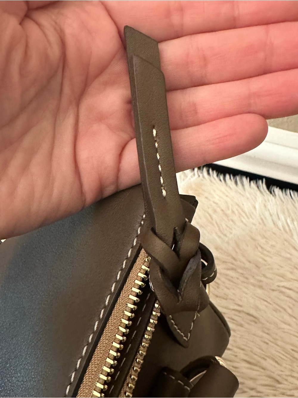 D&B Penrose Satchel in Coffee - Picture 15 of 16